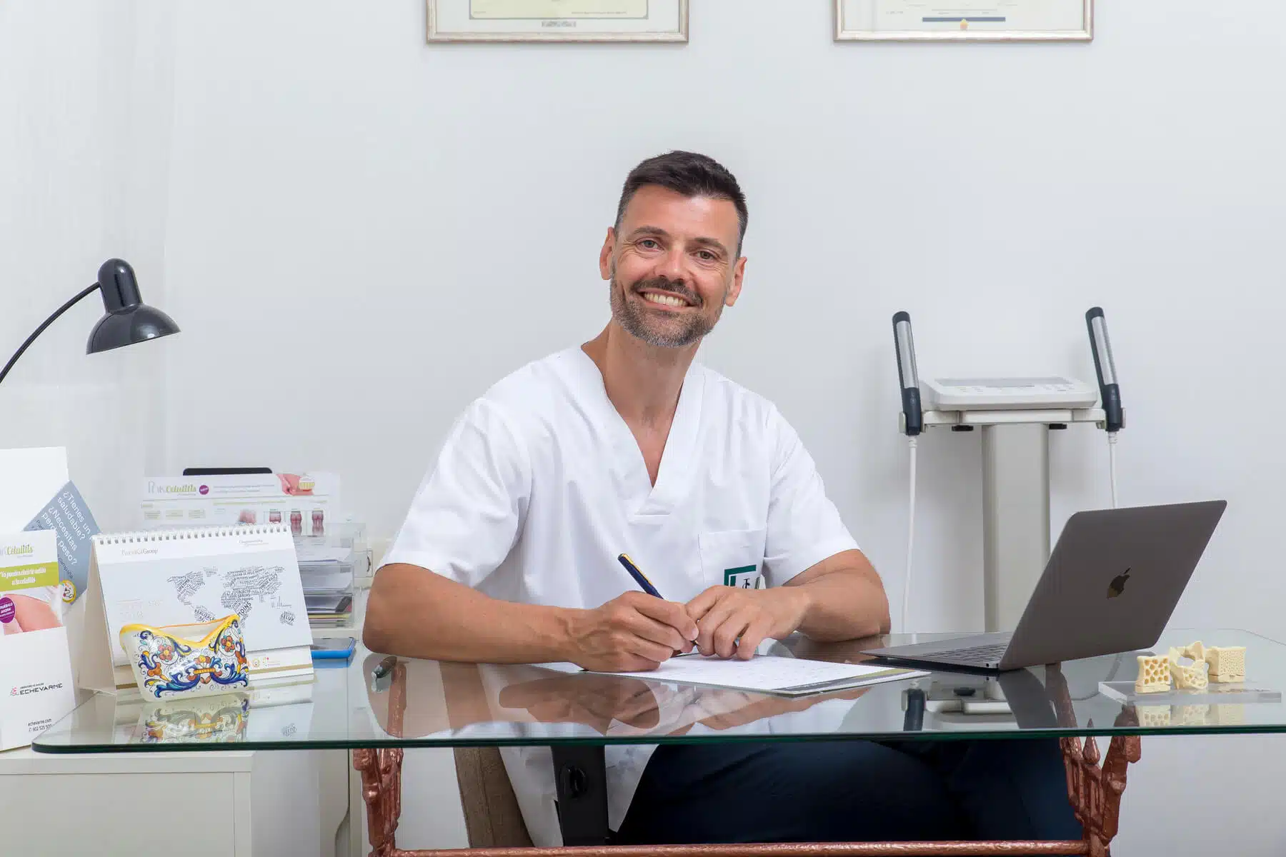 Dr. Jordi